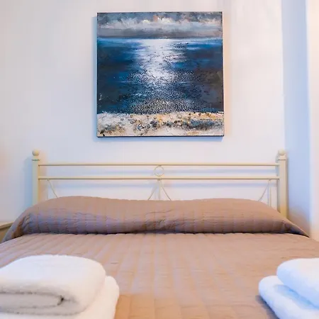 Apartment Limani