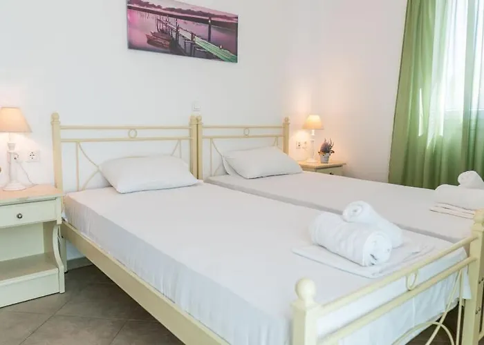 Limani Apartman Andíparosz